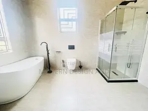 Glass Bathroom Partitions Floasted