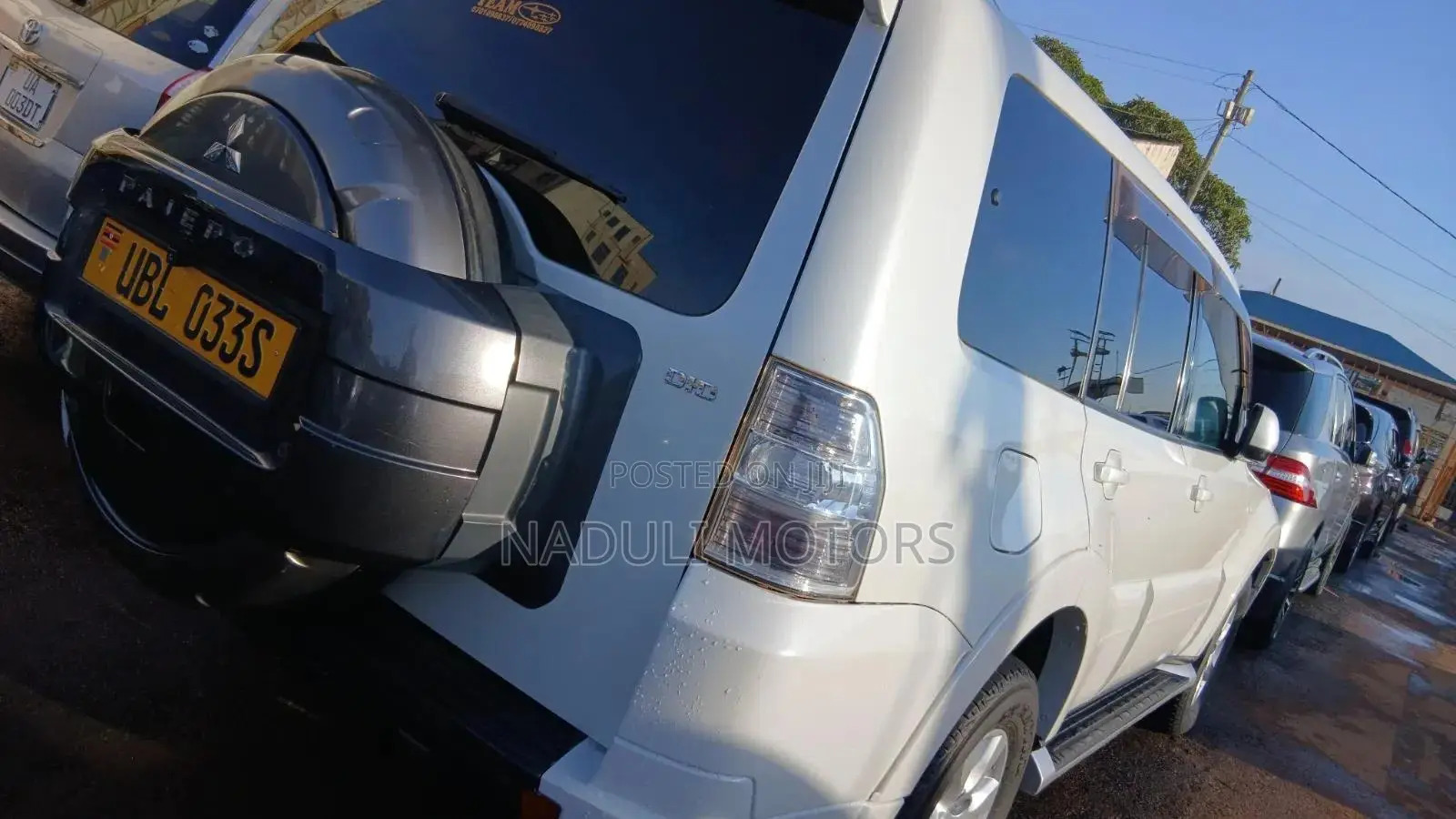 Mitsubishi Pajero 2008 White