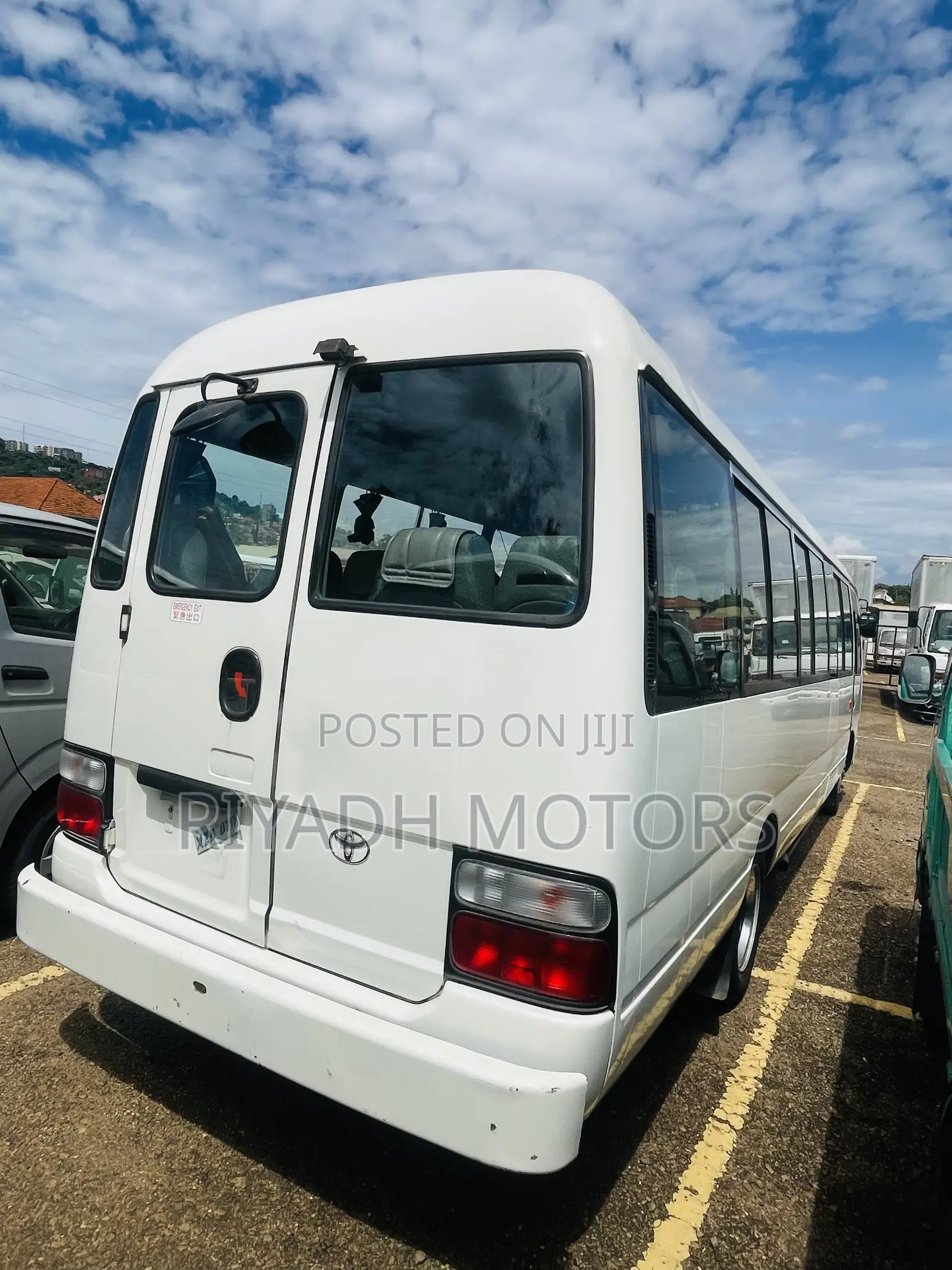 Toyota Coaster 2017 White