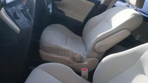 Toyota Wish 2010 Blue