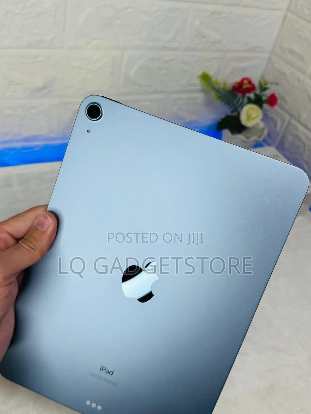 Apple iPad Air 64 GB Gray