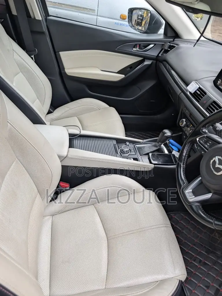 Mazda Axela 2016 Gray