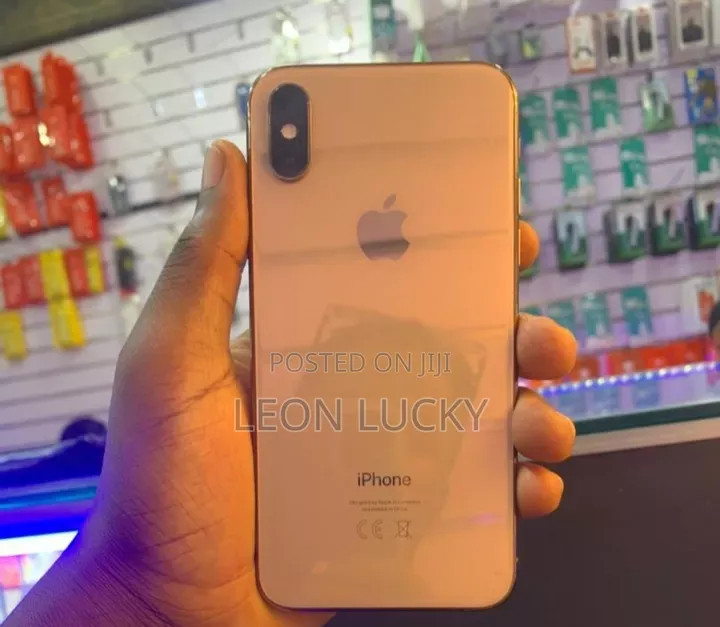 Apple iPhone XS 64 GB Rose Gold