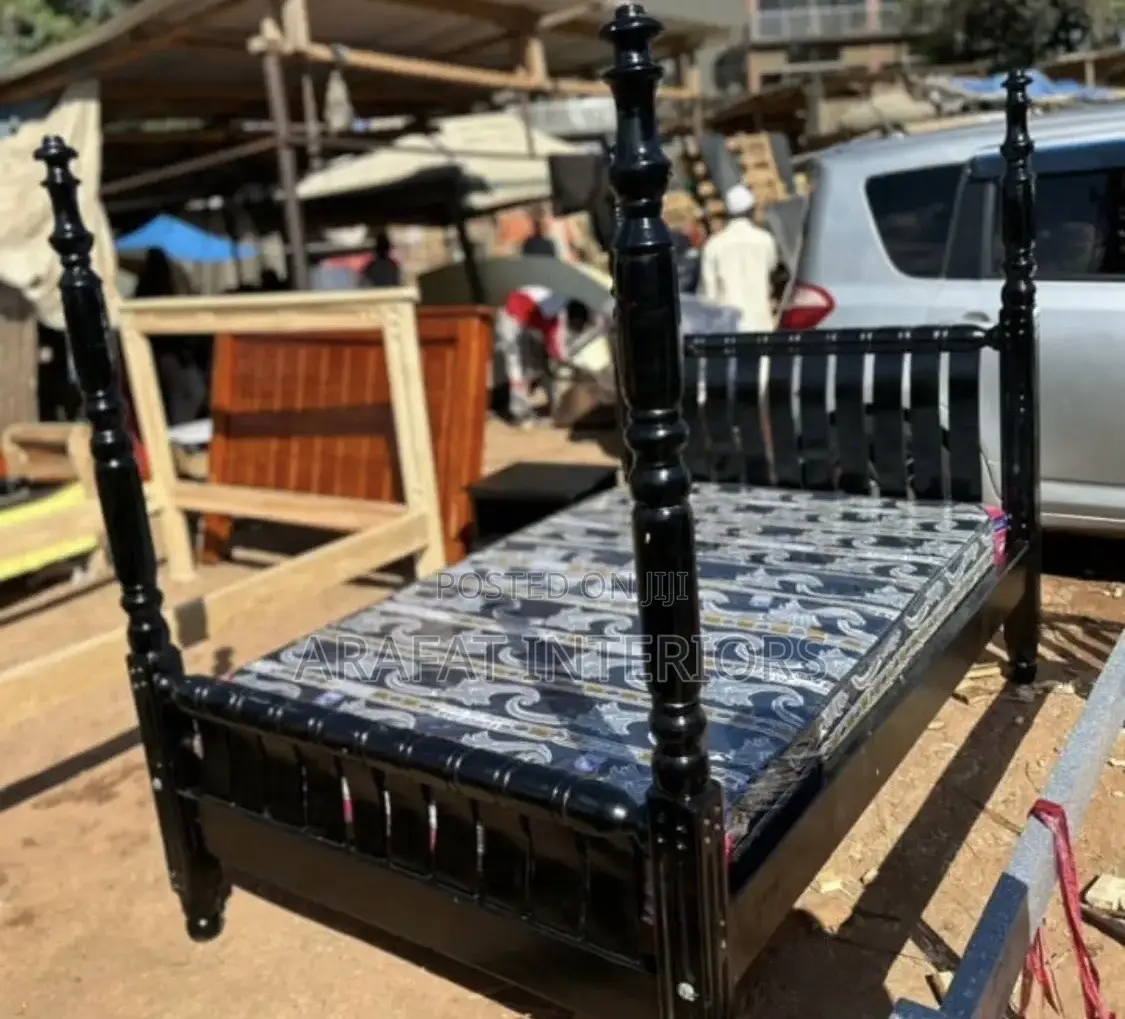 4by6 German Design Bed With Netstands