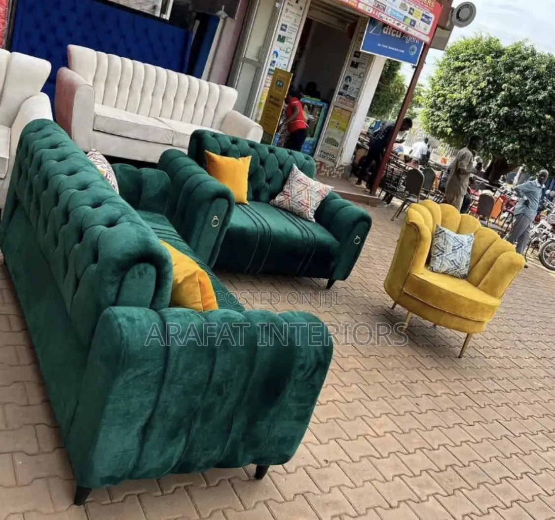 Chesterfield Sofa Set