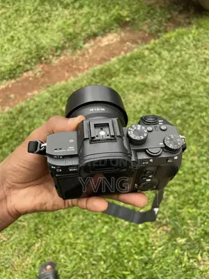 Sony A7 Iii + 50mm F1.8 Lens – Ready to Shoot Kit