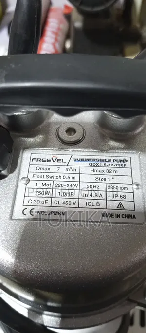 Submersible Water Pump 32 Meters (102.4)