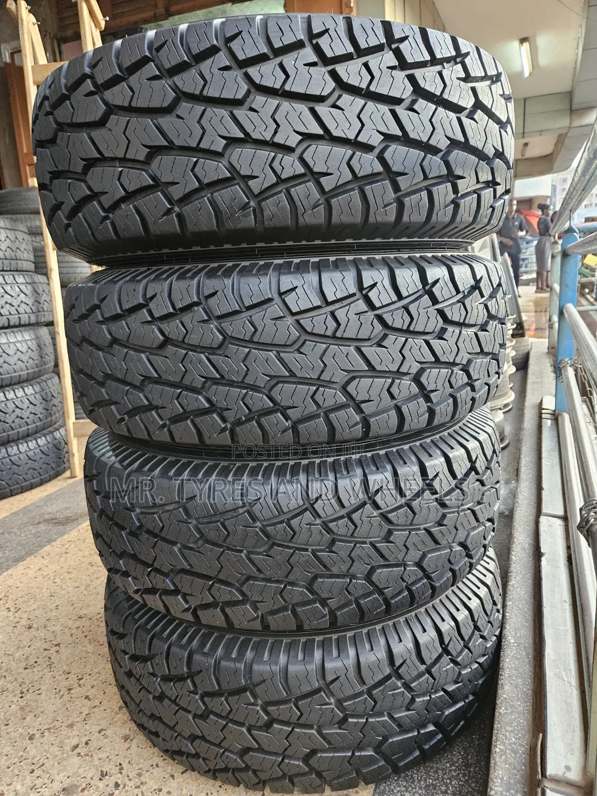 Lt 265 70 R15 M+S Hifly Tires Used Only 2days We Changed Even the Rims