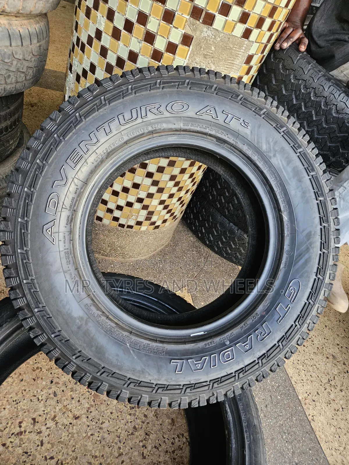Lt 225 75 R16 Gt Radial Adventure At3 Used but Almost New Tires .