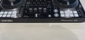 Pioneer DDJ 1000 SRT Serato Style 4-Channel Performance Mixer