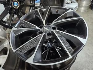 Size 19 for Audi the Sliver and Black Color in the Original Disney.