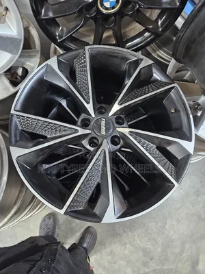 Size 19 for Audi the Sliver and Black Color in the Original Disney.
