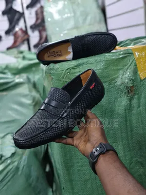 Original Small Sole Men's Black Mocassins Size 40 to 45