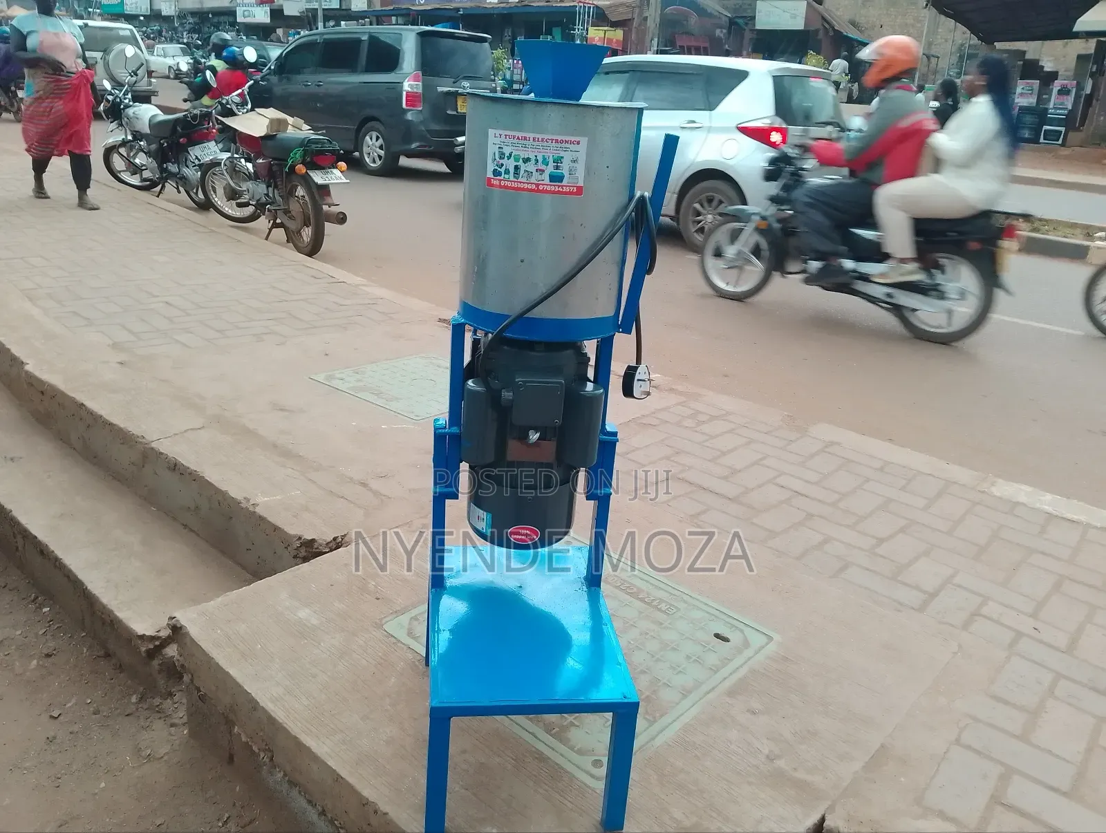 Ground Nuts Grinding Machine