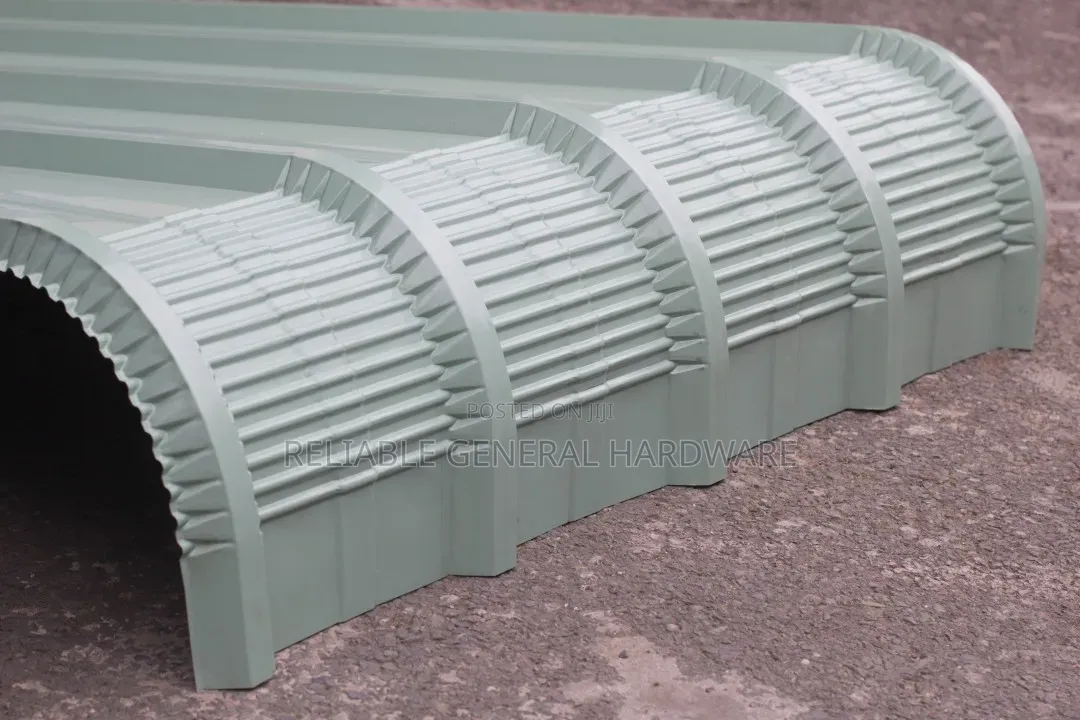 Crimped or Curved Ironsheets or Bullnose G.30 1.8x1meter