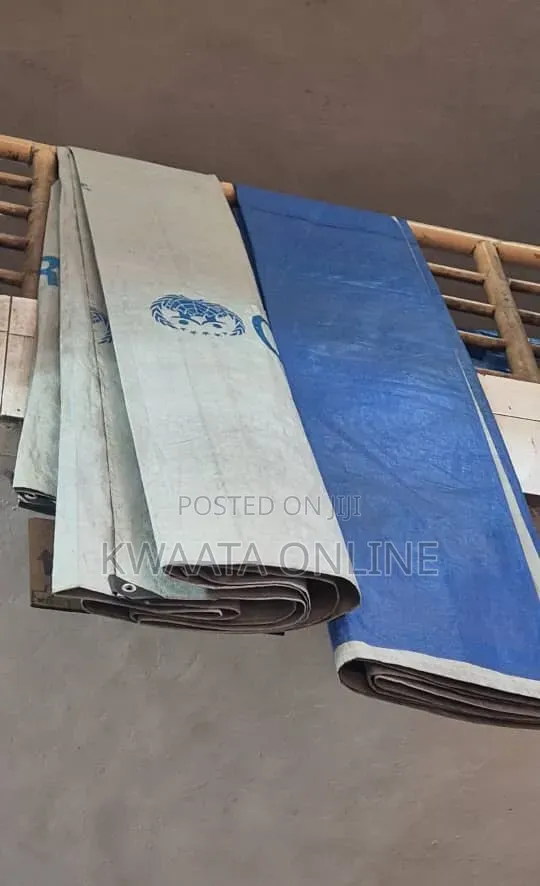 Un (4x5m) Tarpaulin Sheets Virgin, Uv Treated,Heavy Duty Silver/Blue