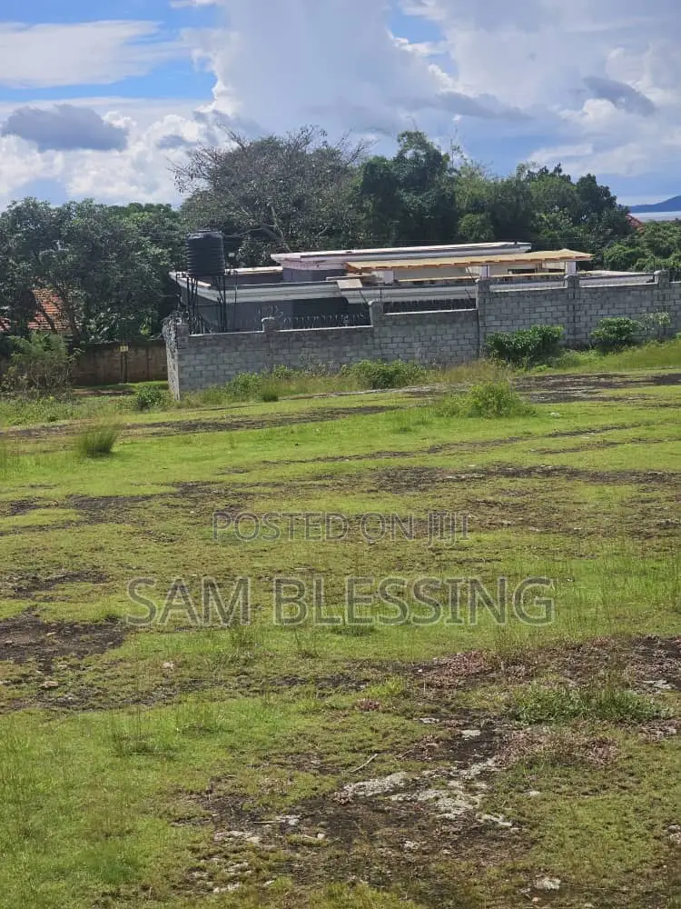 15 Decimals for Sale in Namulanda