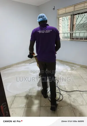 Detailed House Cleaning