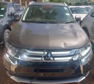 Mitsubishi Outlander 2017 Brown