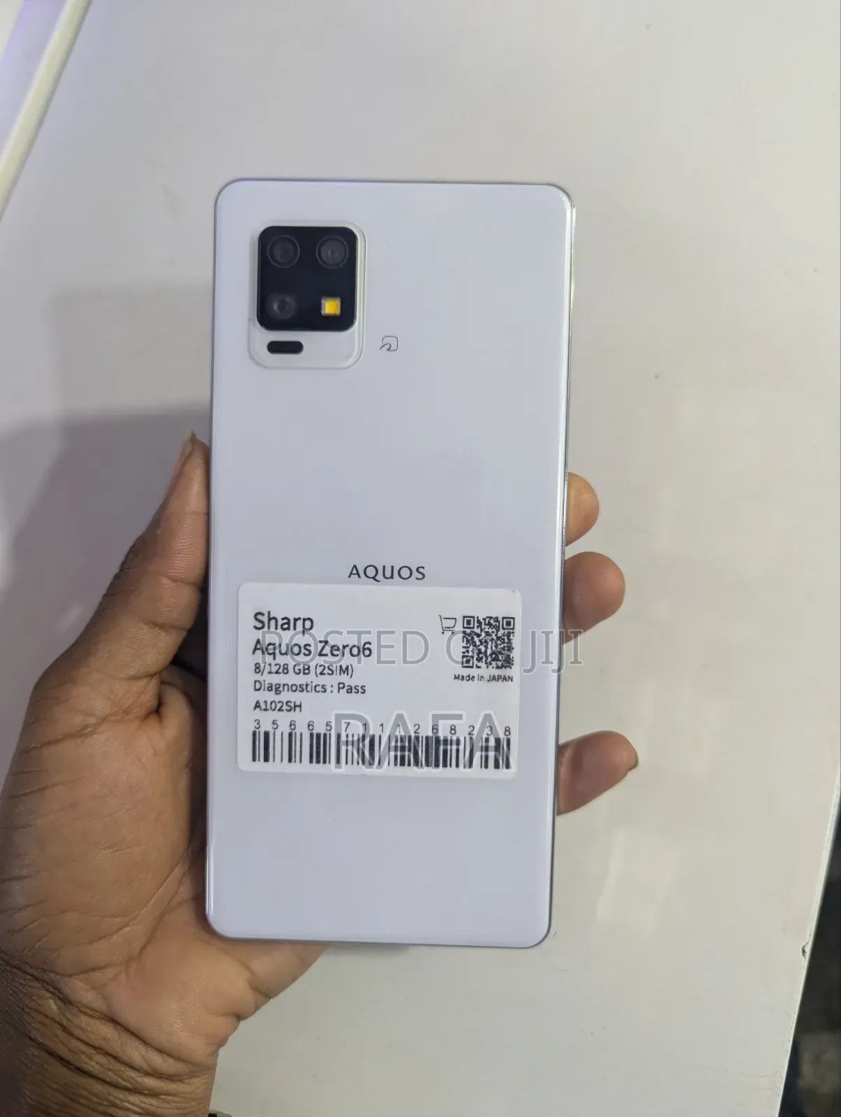 Sharp Aquos zero6 128 GB White
