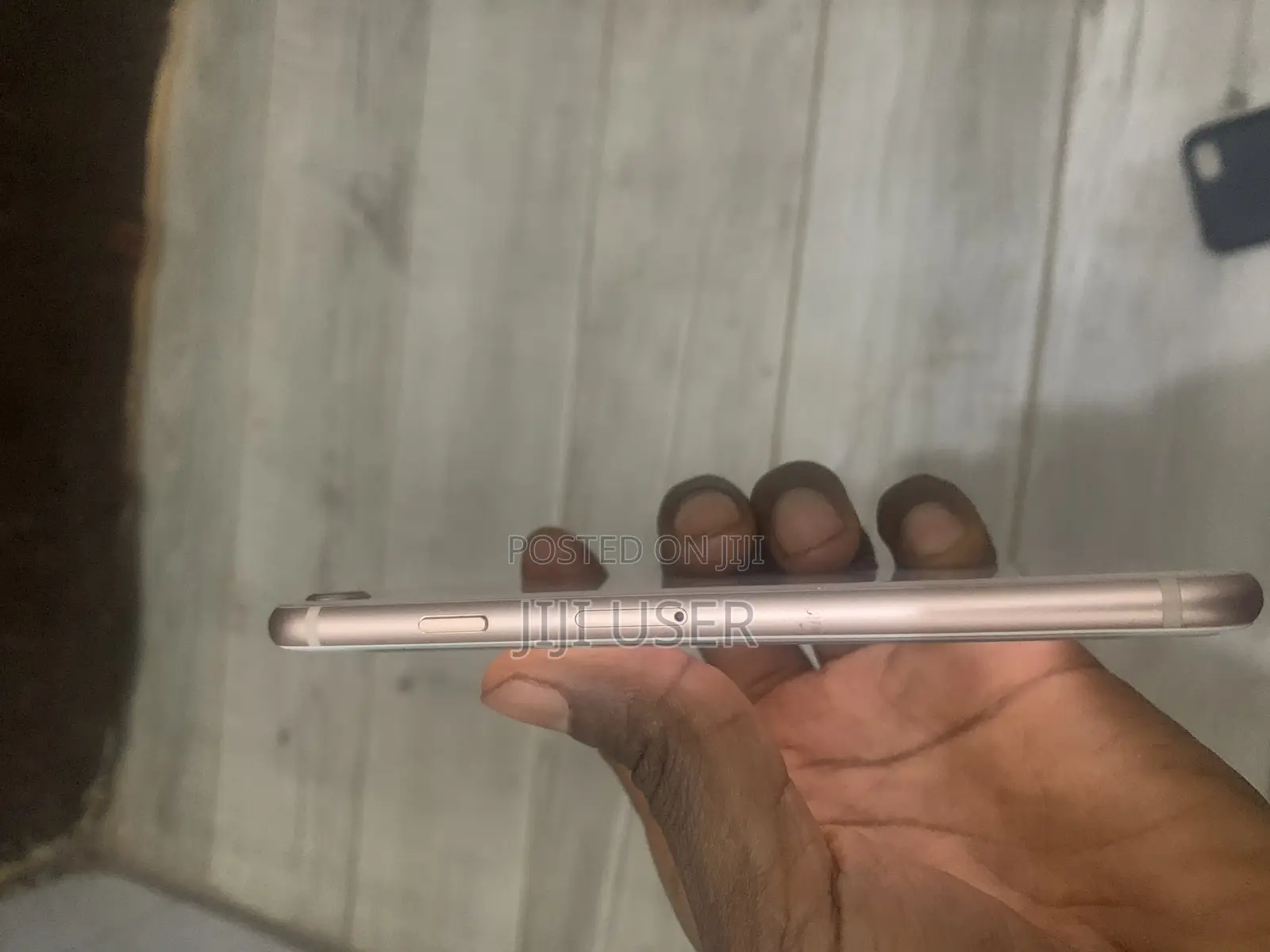 Apple iPhone 8 64 GB Gold