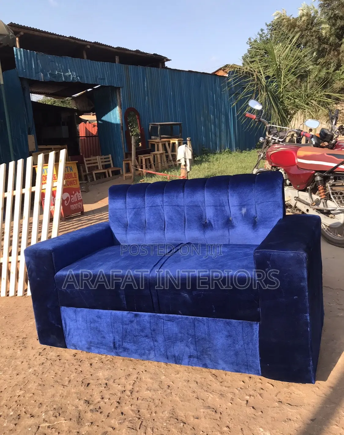 Stunning Royal Blue Velvet 2-Seater Sofa