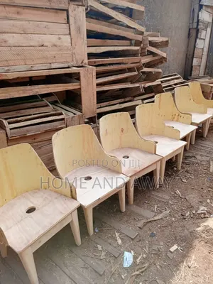 All Accent Sofa Chairs in Uganda From 399,000/- Order Now Any Colour