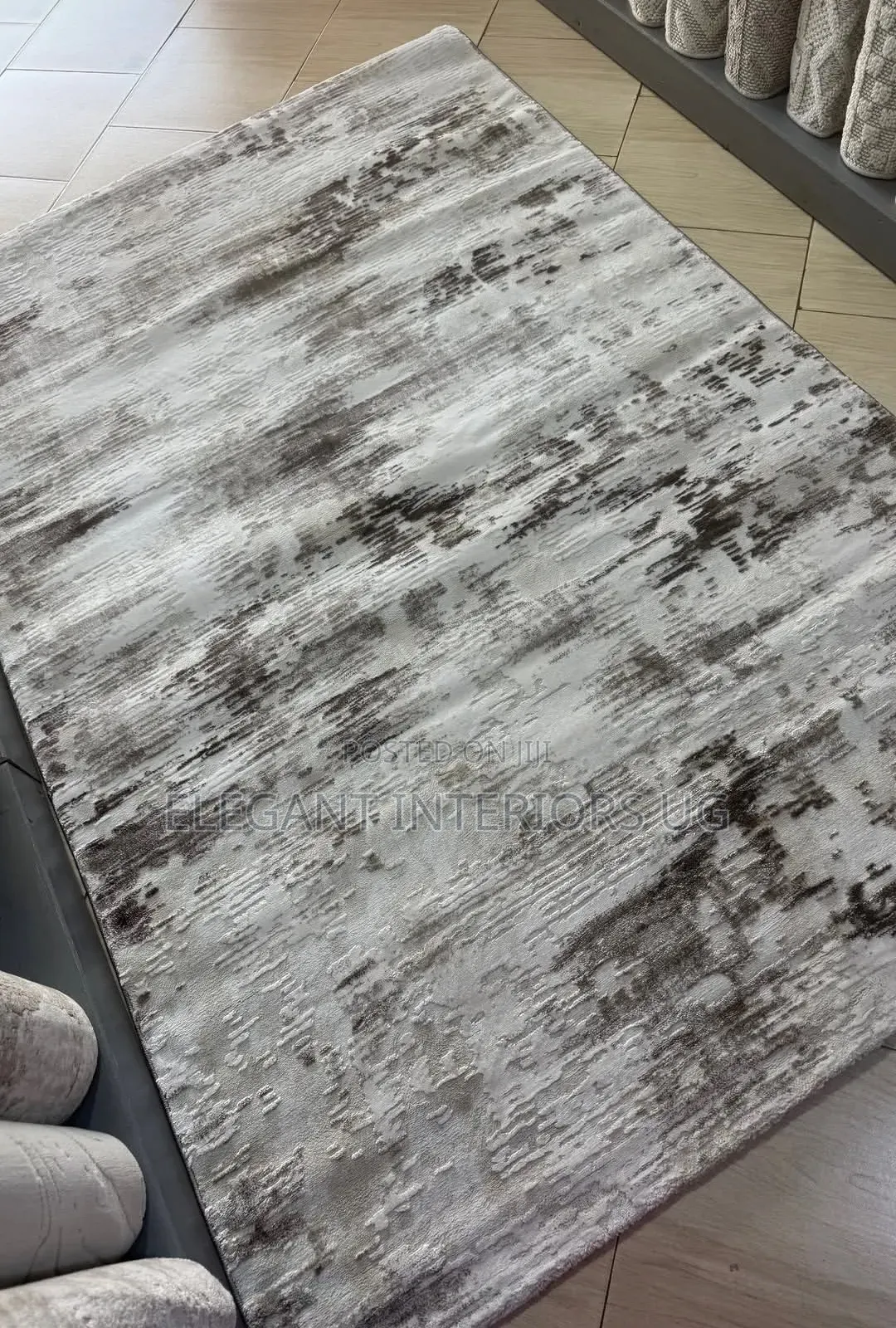 Elegant Center Carpets