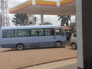 Coaster 28 Seater