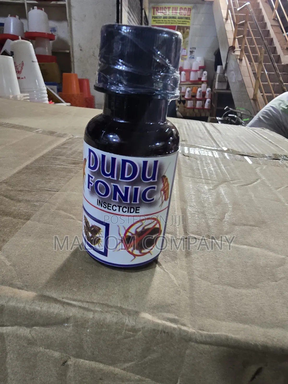 Dudu Fonic for Killing Cockroaches