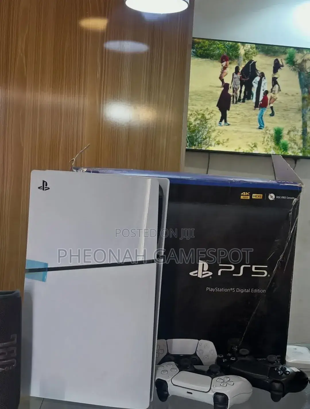 Brand New Playstation 5 Slim Has No Disc Drive but Has Big Lungs.