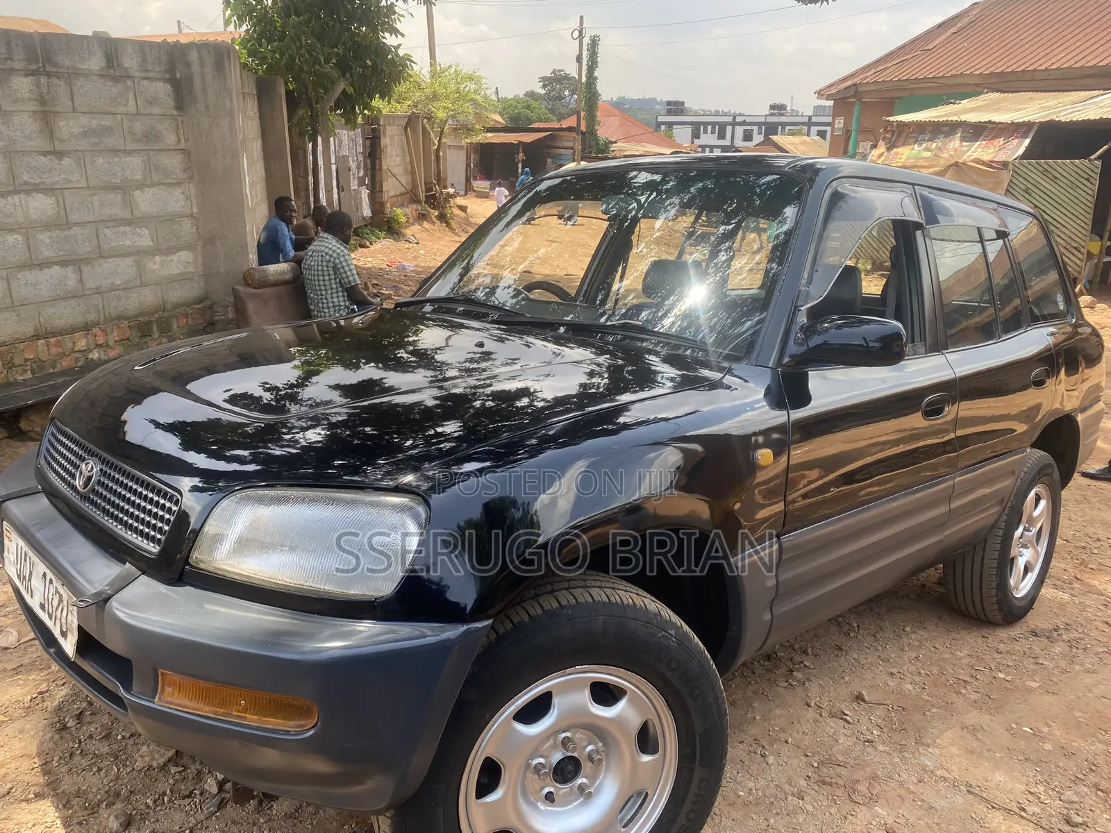 Toyota RAV4 Base FWD 1999 Black