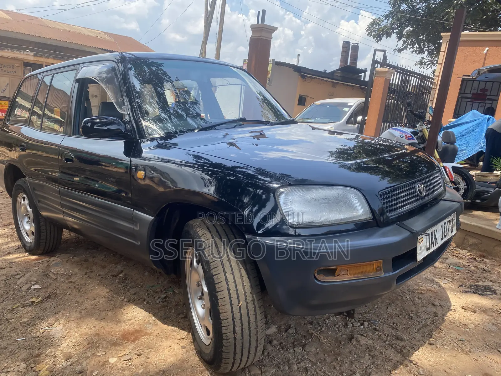 Toyota RAV4 Base FWD 1999 Black