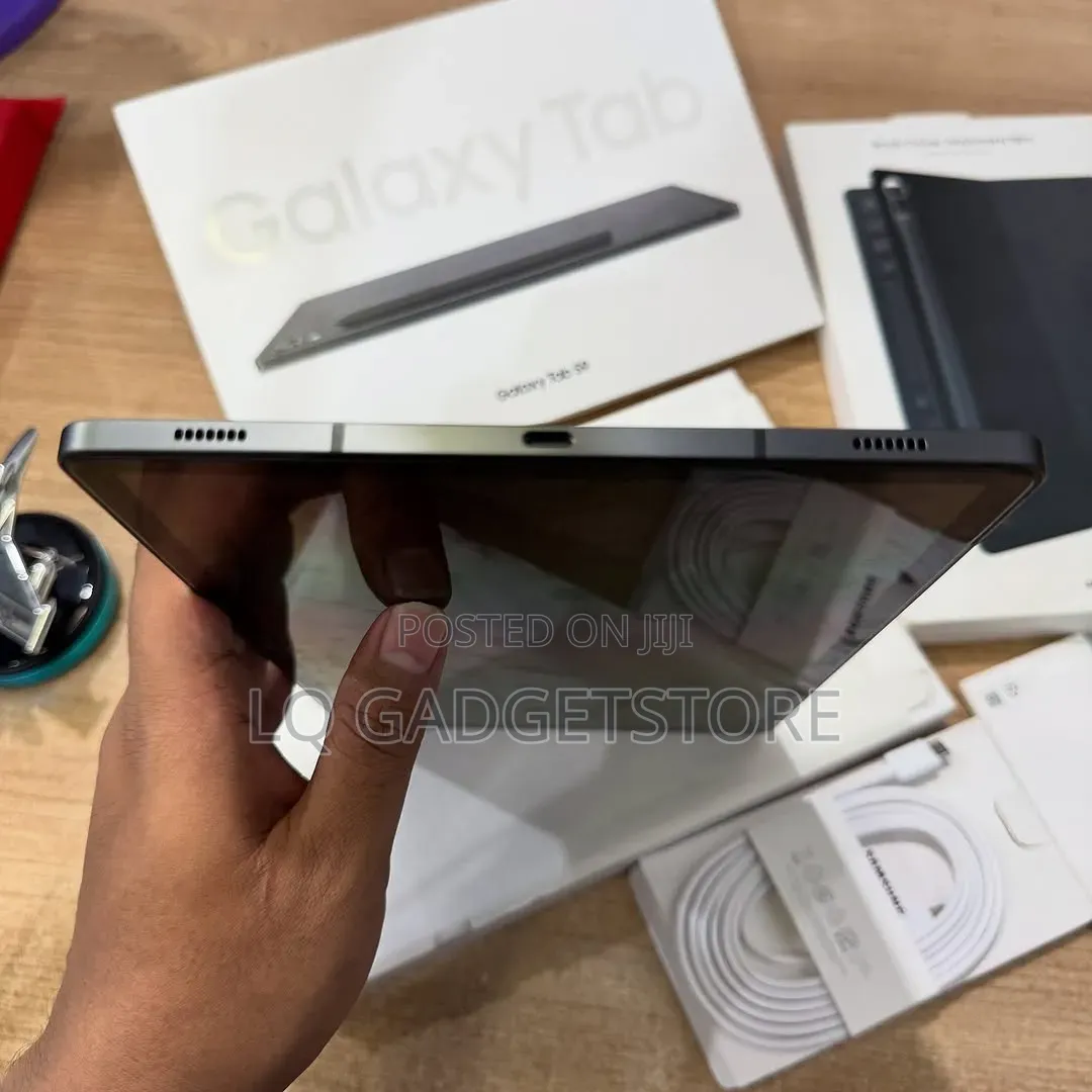 New Samsung Galaxy Tab S9 128 GB Gray