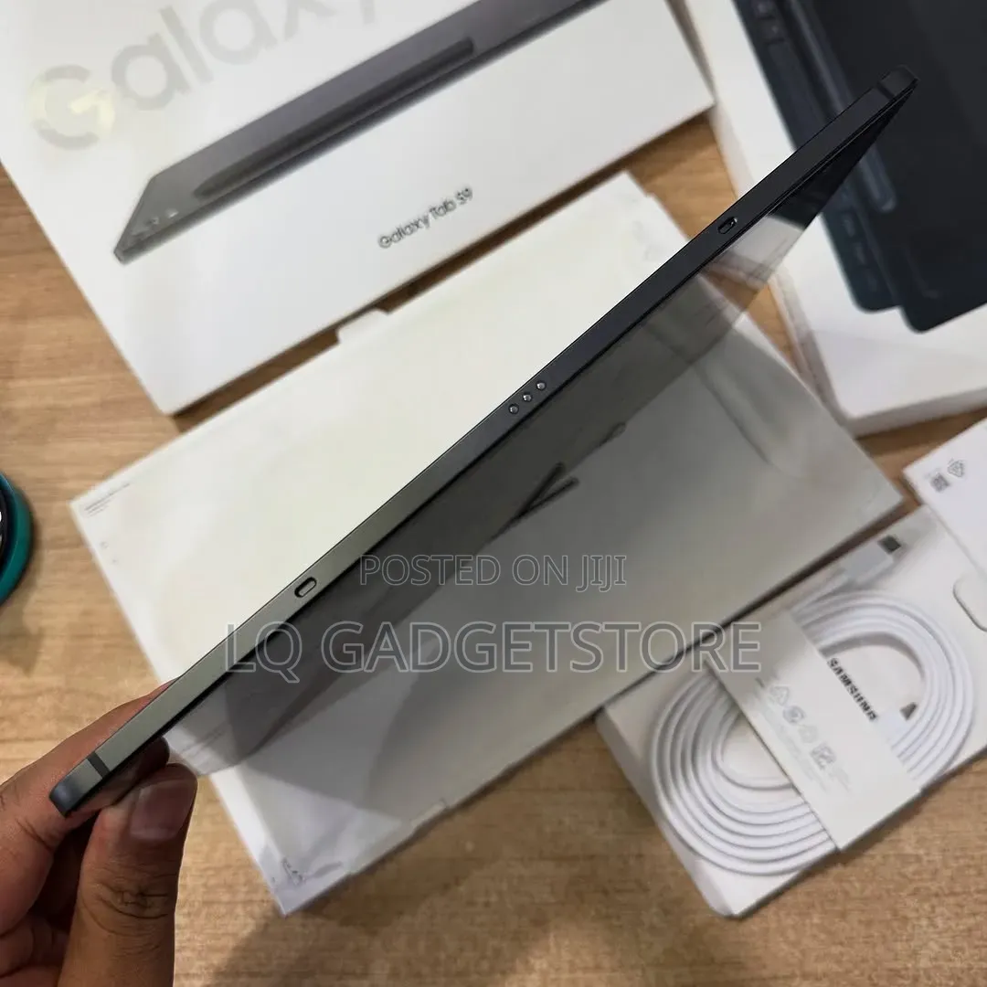 New Samsung Galaxy Tab S9 128 GB Gray