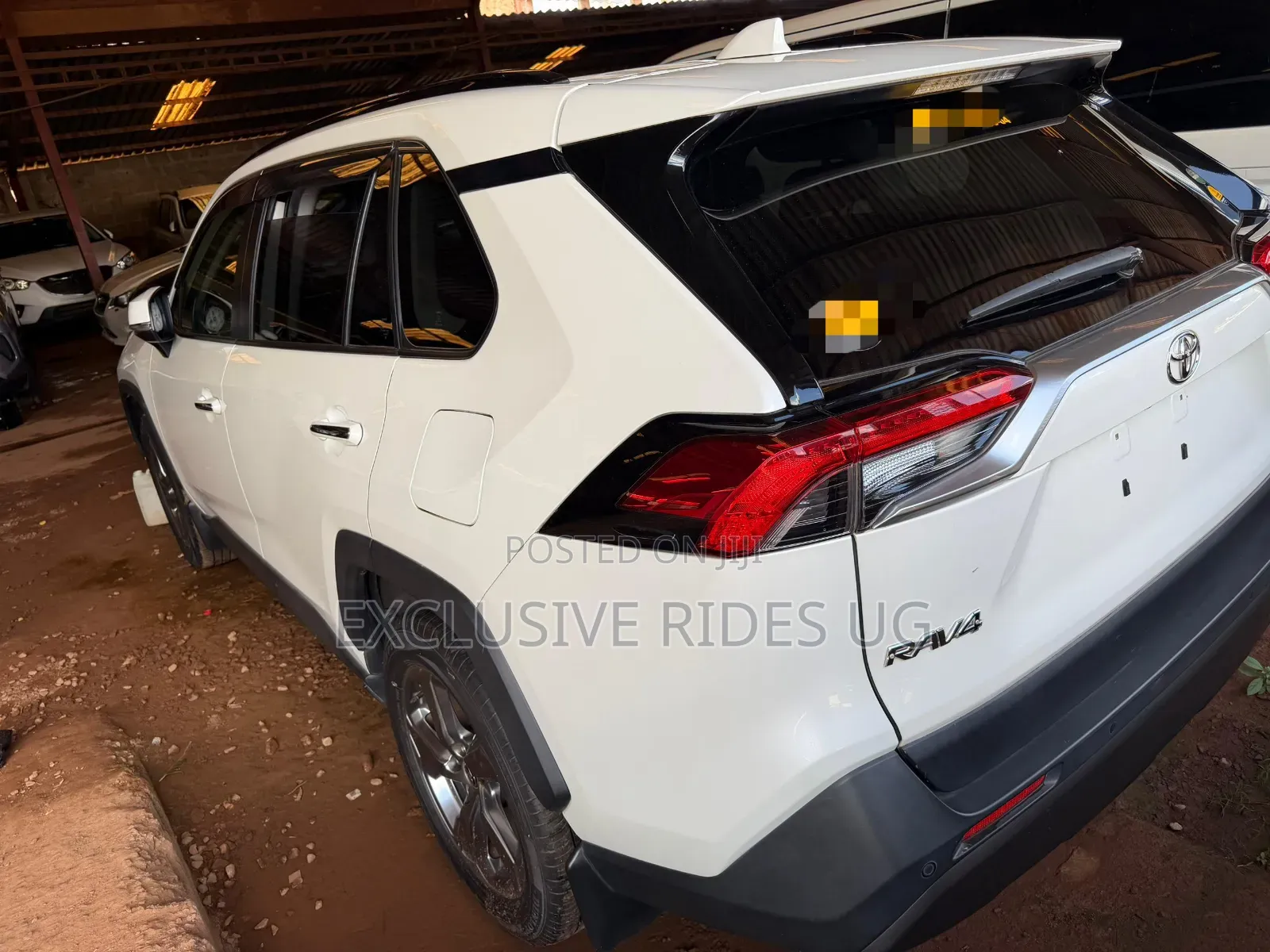 Toyota RAV4 2019 White