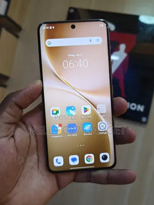 Vivo V60 256 GB Gold