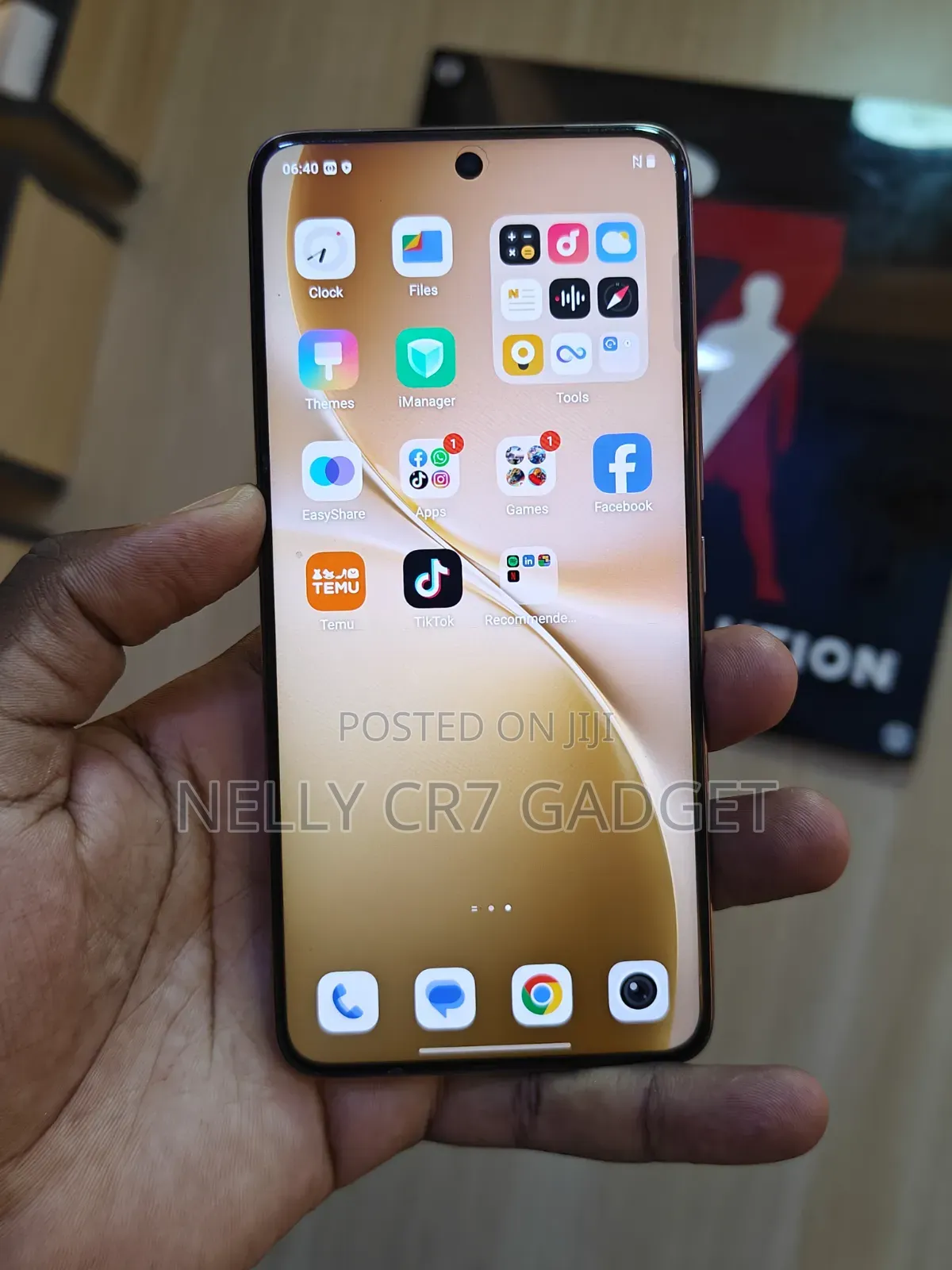 Vivo V60 256 GB Gold