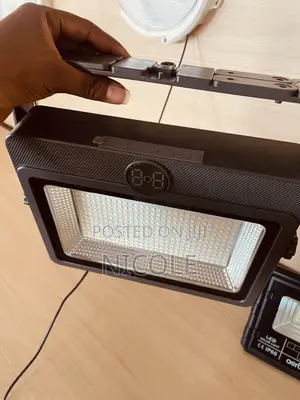 Portable Solar Floodlight – Super Bright