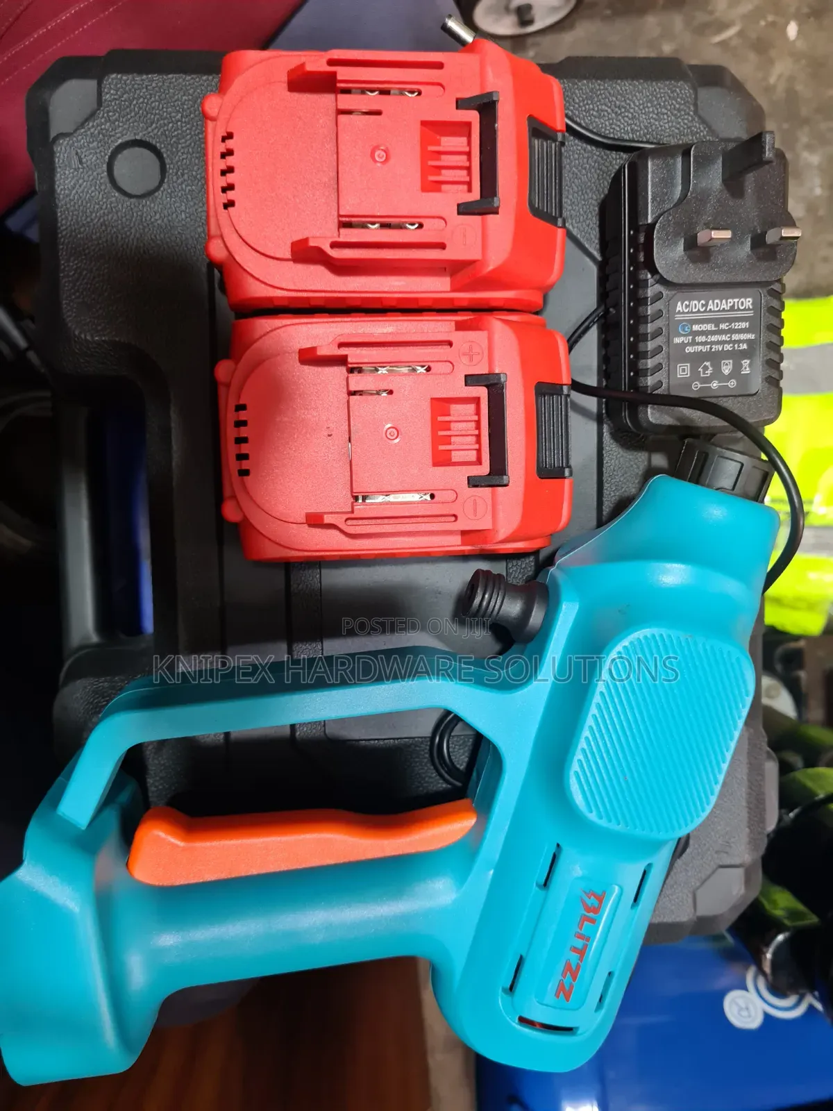 Blitz Rechargeable Car Washer