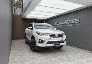 Toyota Fortuner 2.8 D AWD 2017 White