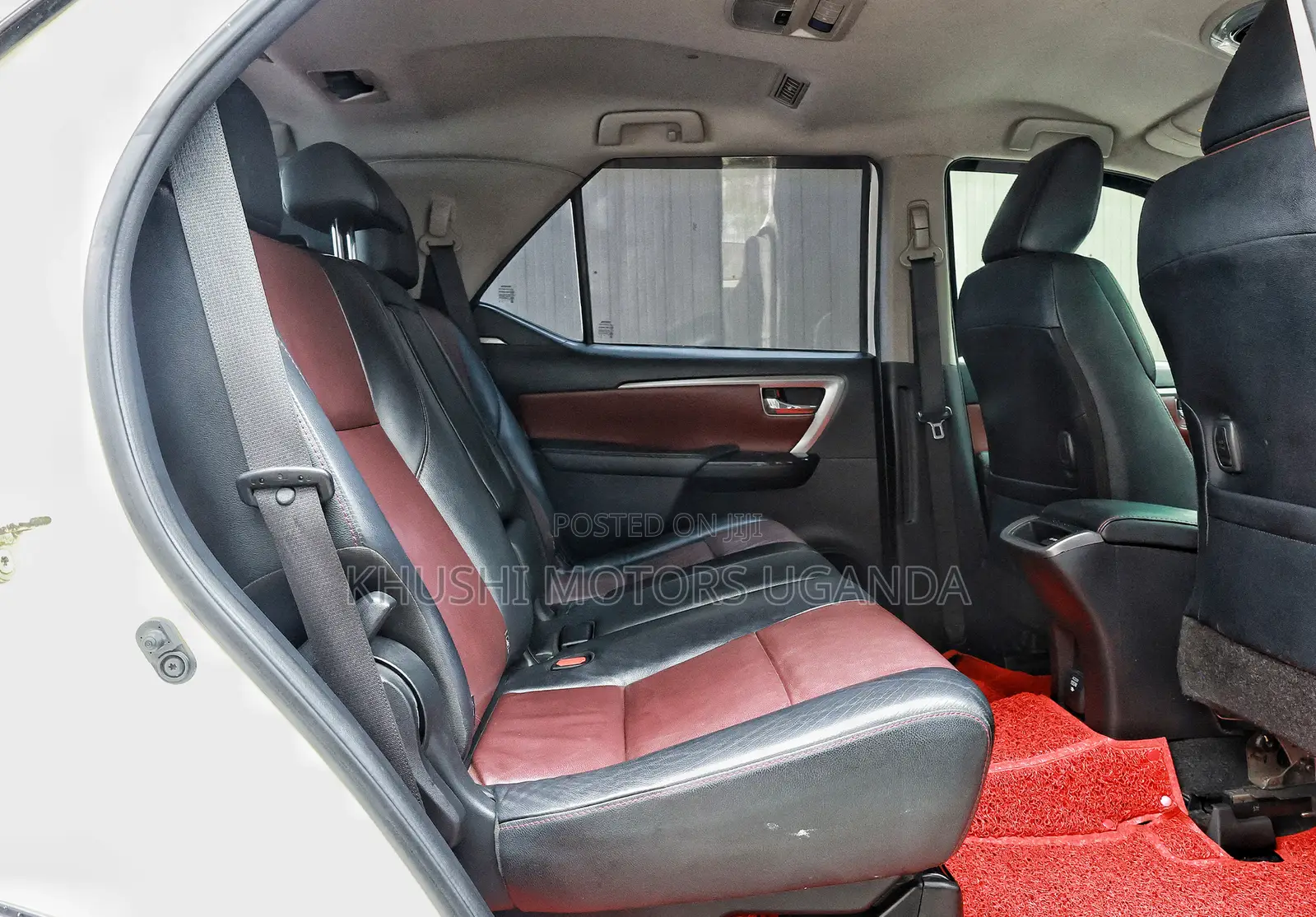 Toyota Fortuner 2.8 D AWD 2017 White