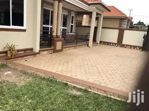 Four Bedroom House In Kira For Sale