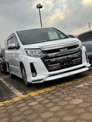 Toyota Noah 2.0 FWD (8 Seater) 2020 White
