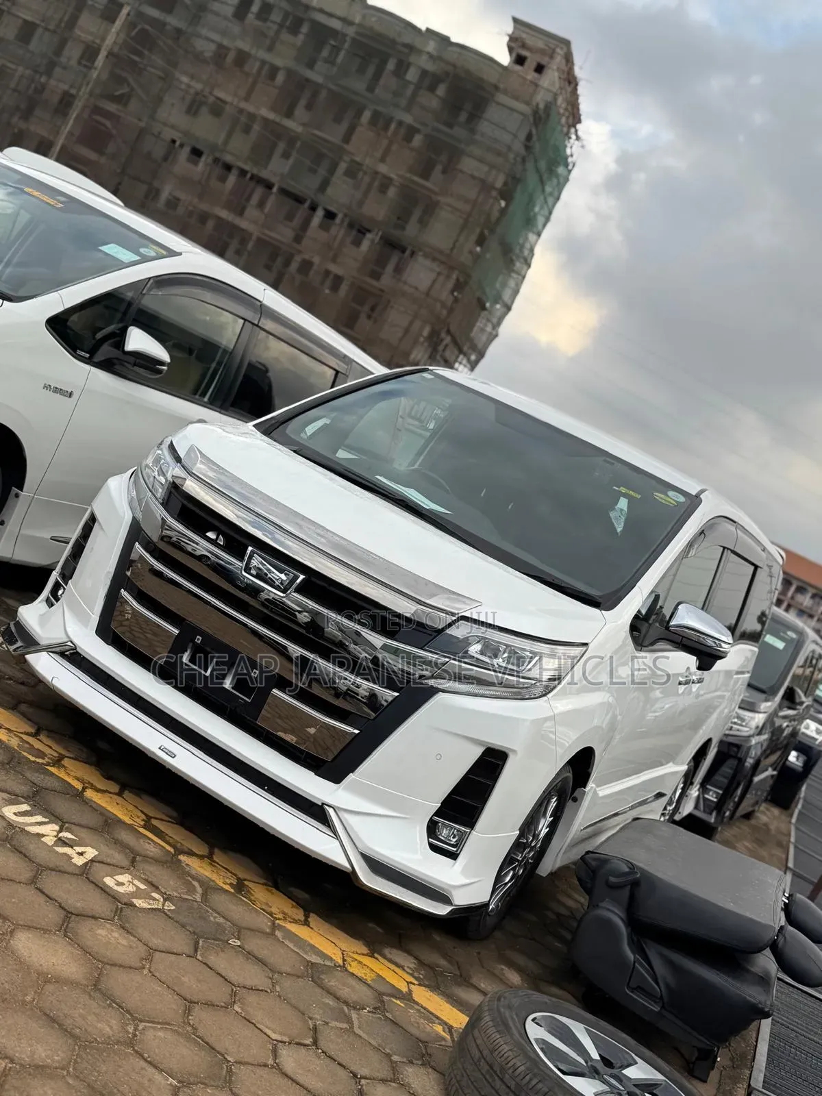 Toyota Noah 2.0 FWD (8 Seater) 2020 White