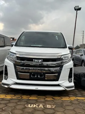 Toyota Noah 2.0 FWD (8 Seater) 2020 White