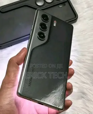 New Tecno Camon 40 Pro 5G 256 GB Black