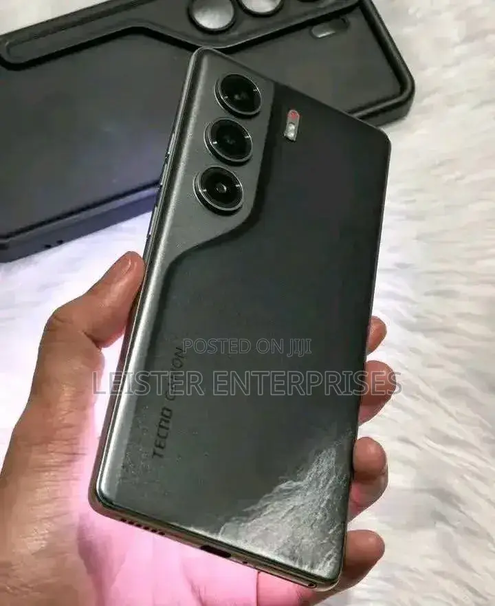 New Tecno Camon 40 Pro 5G 256 GB Black
