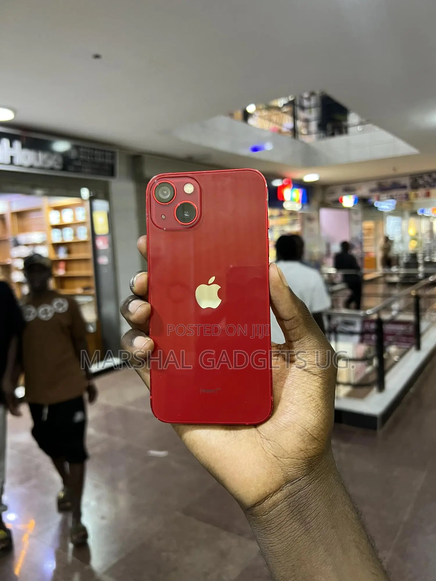 Apple iPhone 13 128 GB Red