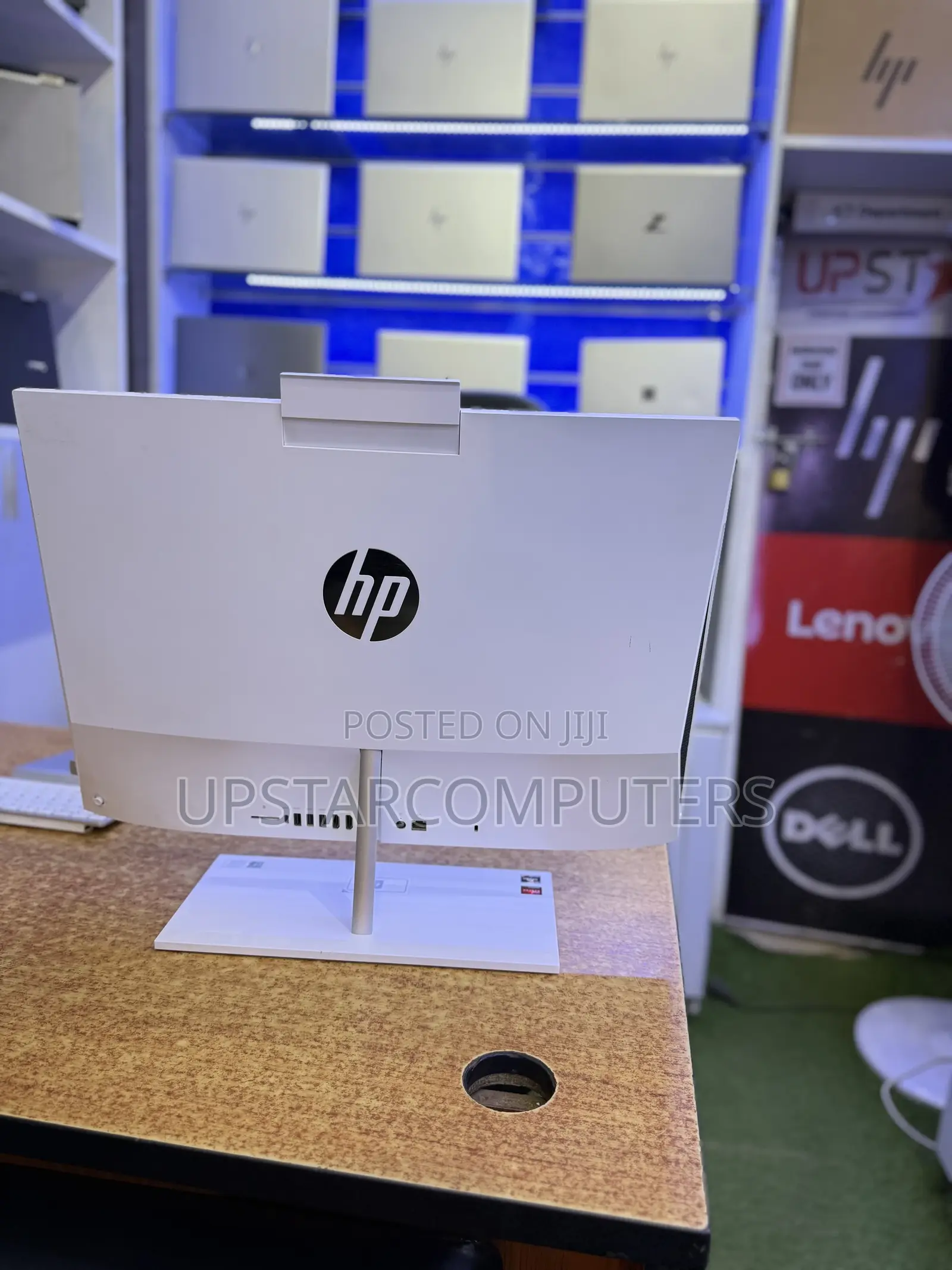 Desktop Computer HP 200 G4 All-in-One 8GB AMD Ryzen 5 SSHD+SSD 512GB